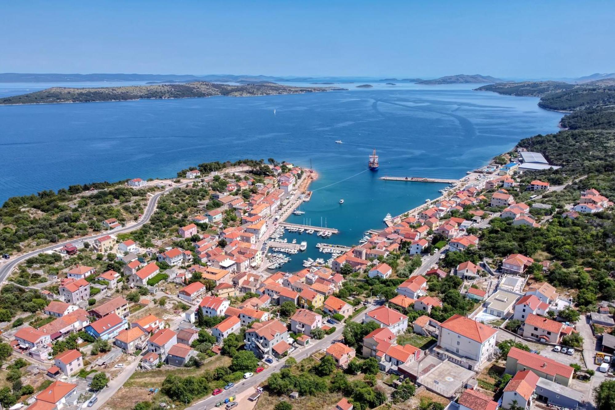 Apartments With A Parking Space Sali, Dugi Otok - 8136 Kültér fotó